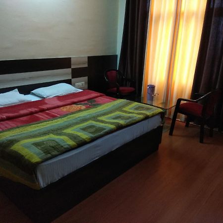 Hotel Naddi Heights Dharamshala Buitenkant foto